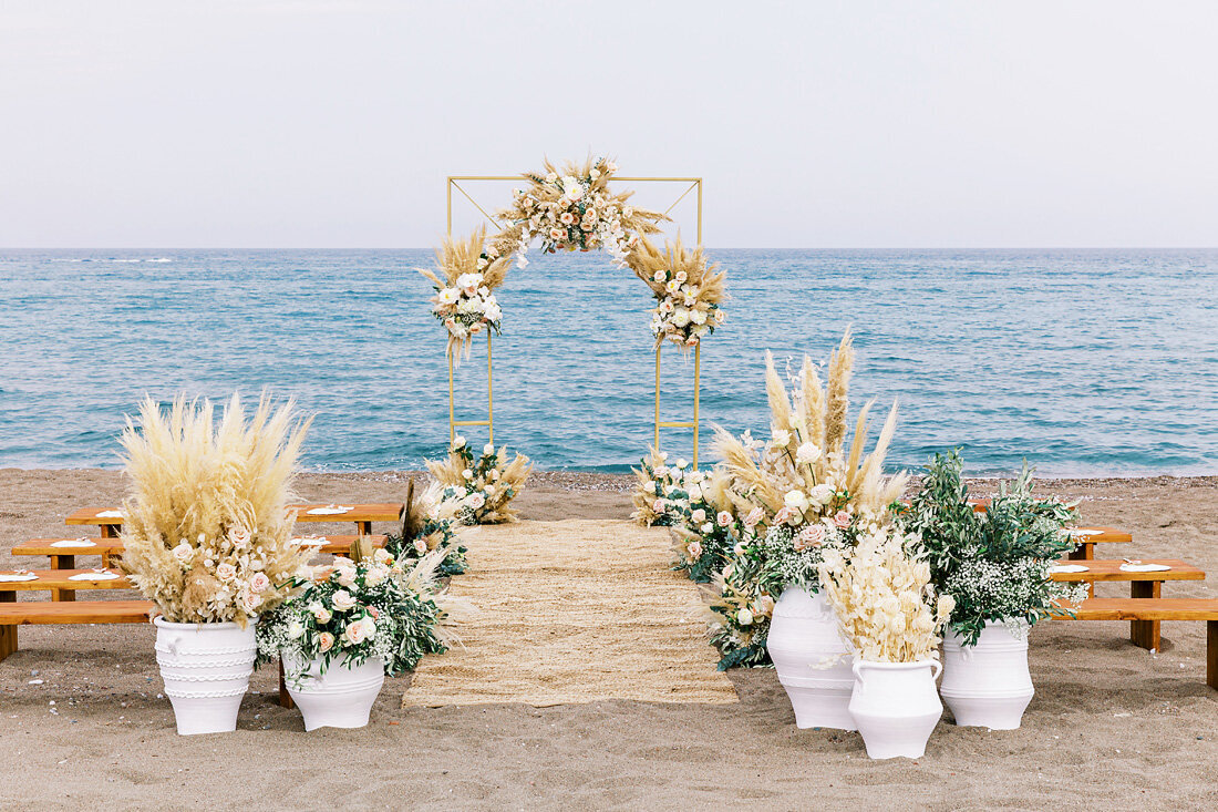 boho beach wedding in Greece (1)