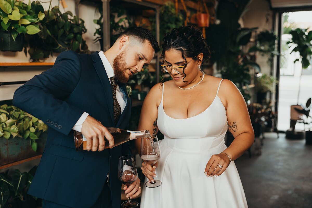 ariel-amir-photo-wild-roots-florida-elopement-chantilly-chic-celebrations-10