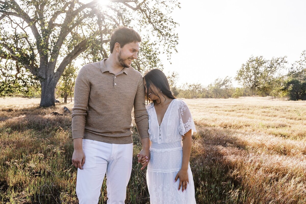 16-Sycamore-Grove-Park-Engagement-Session