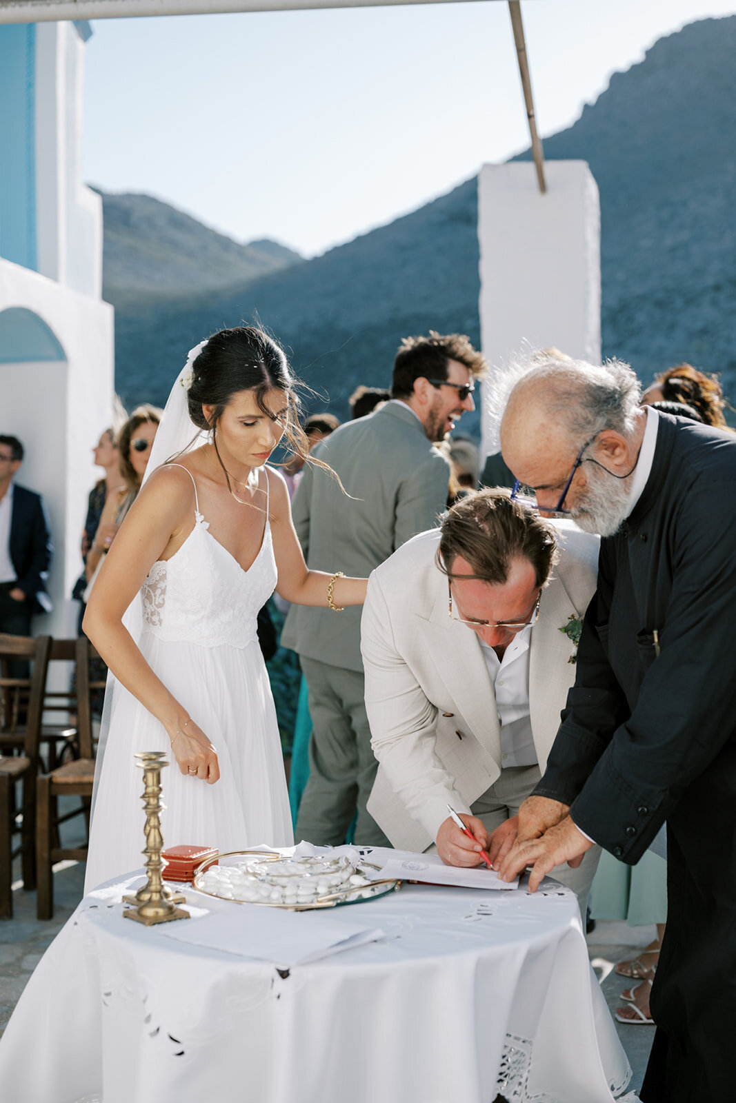 GOLDEN APPLE WEDDING PLANNER (50)