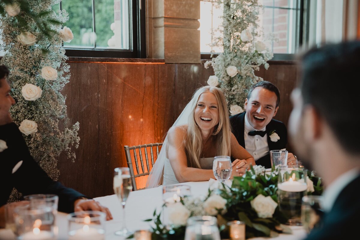 bride-groom-laugh-candid