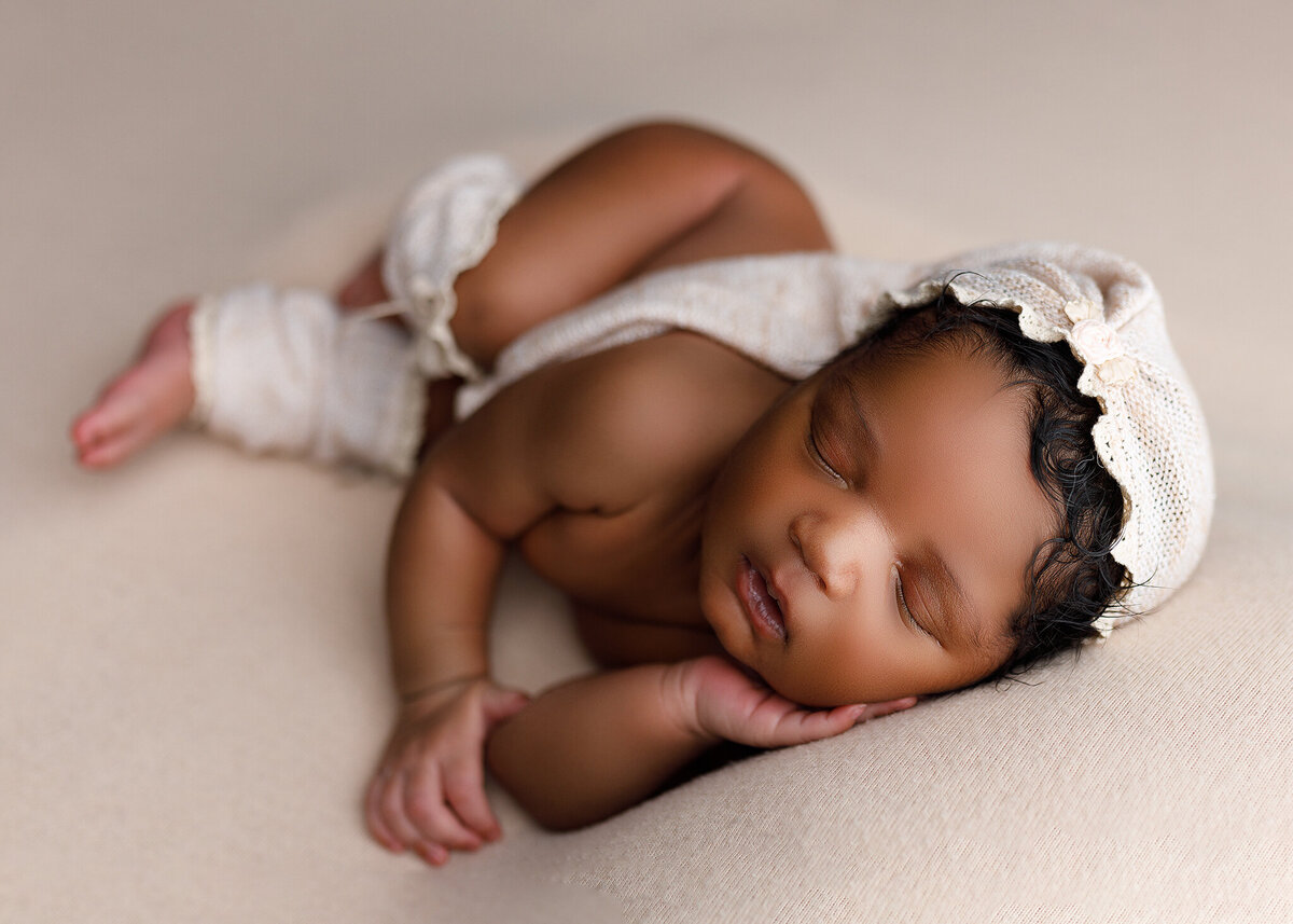 McDonough newborn photographer, Atlanta Newborn Photographer, Fayetteville newborn Photographer, Peachtree city newborn photographer, Hampton ga newborn photographer, marietta ga newborn photographer