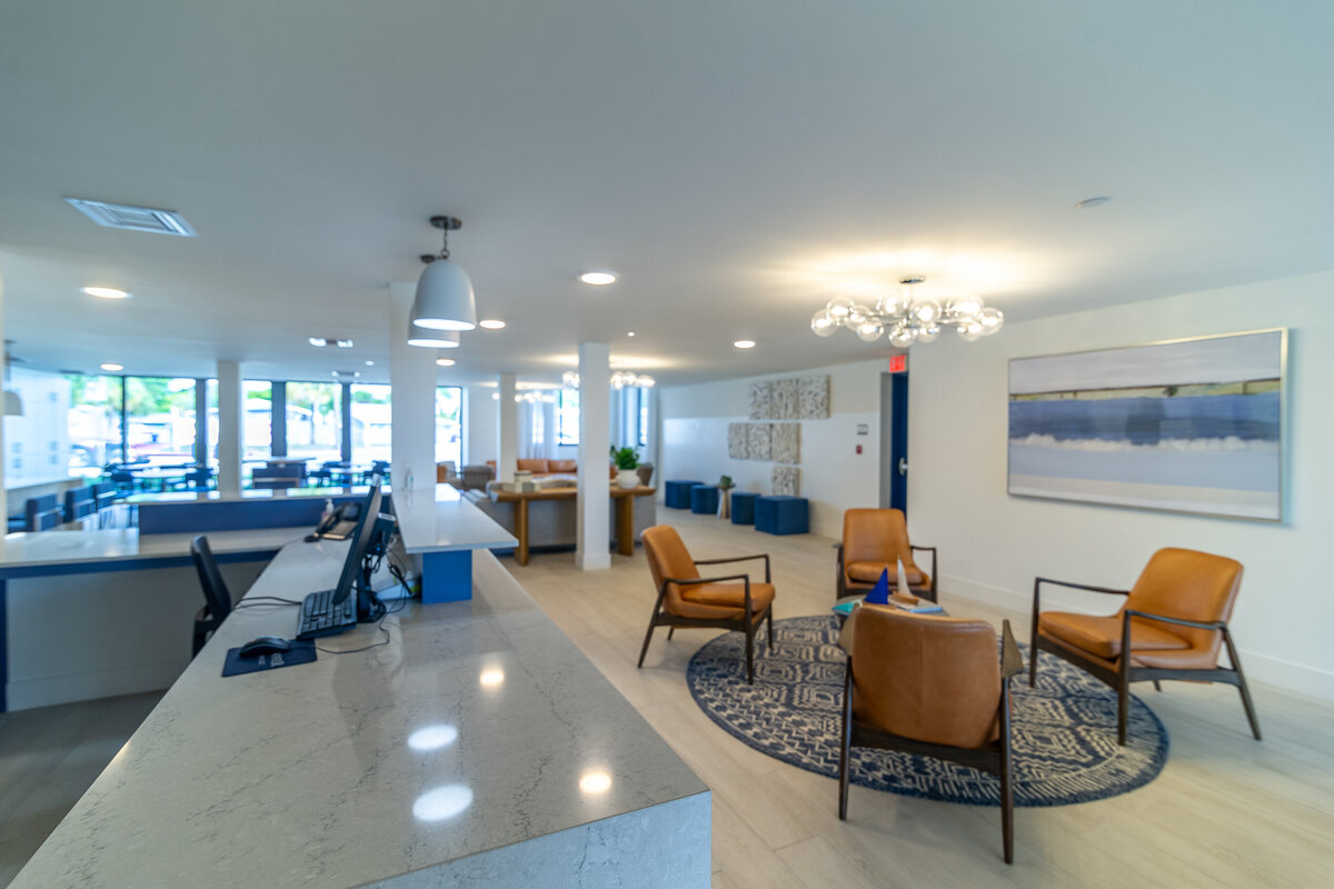 062524BERKELYPALMBEACH-114