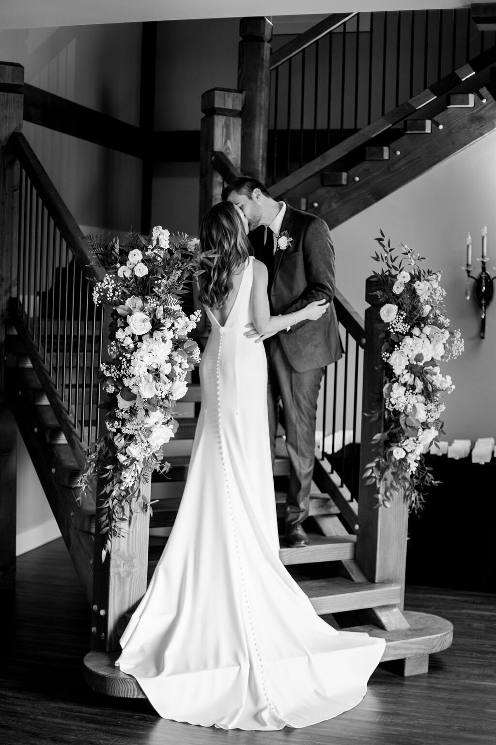 emily_and_nickweddinghighlights107