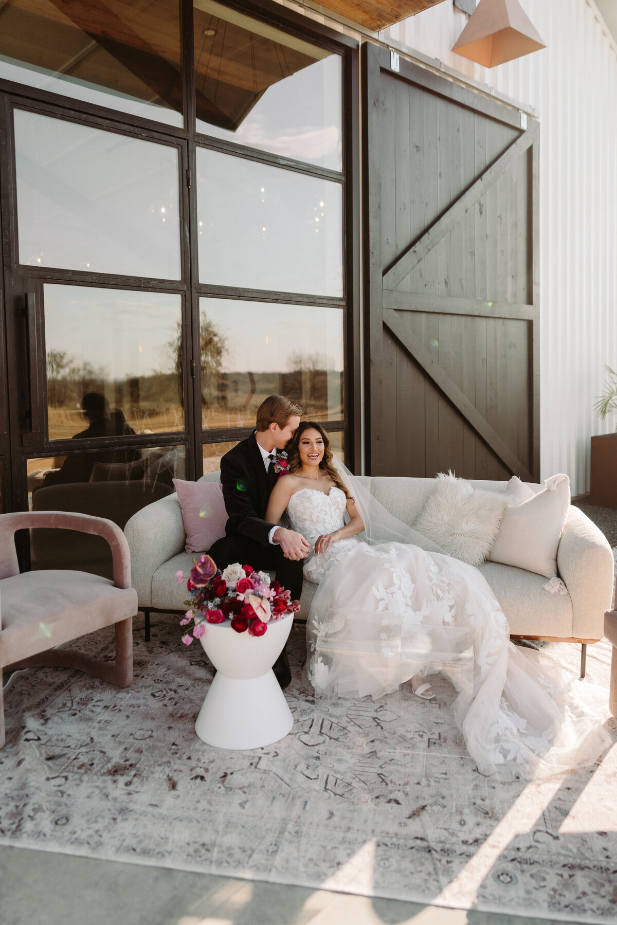 Maes-Ridge-Wedding-Venue-Texas-Riley-Glenn-Photography-33