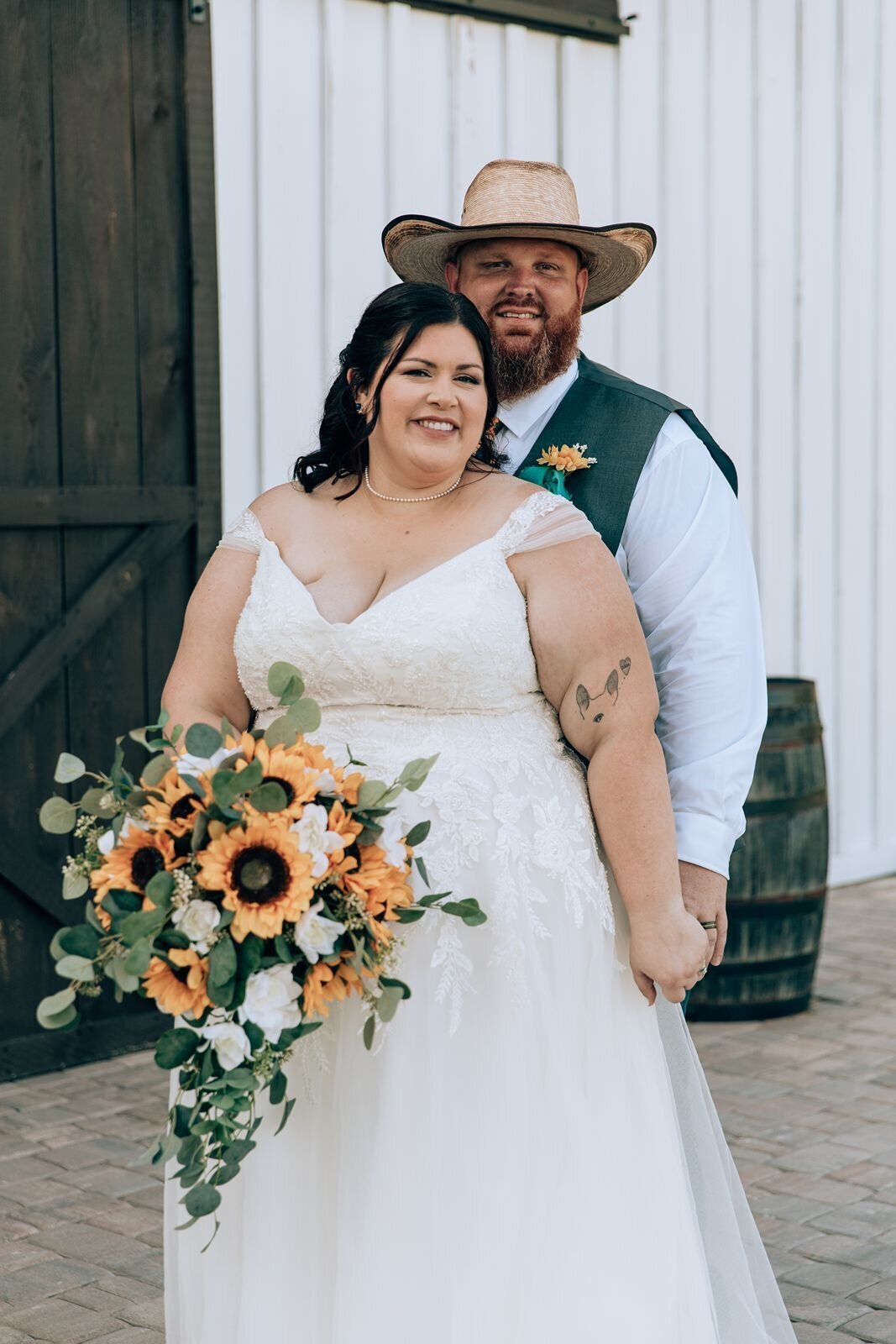 bride and groom photos at the farmhouse on 44