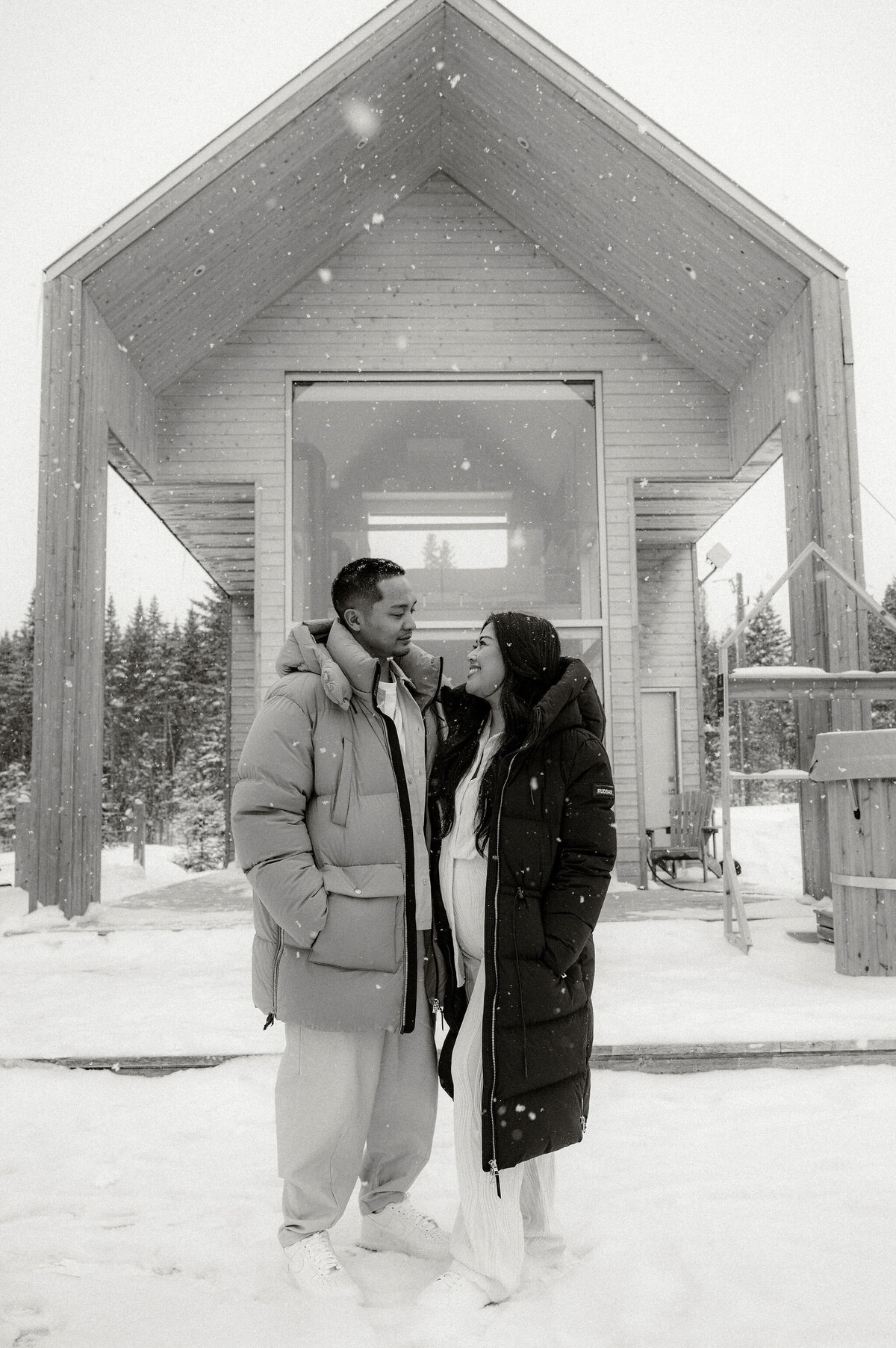S-R_Winter-Elopement-Quebec-92