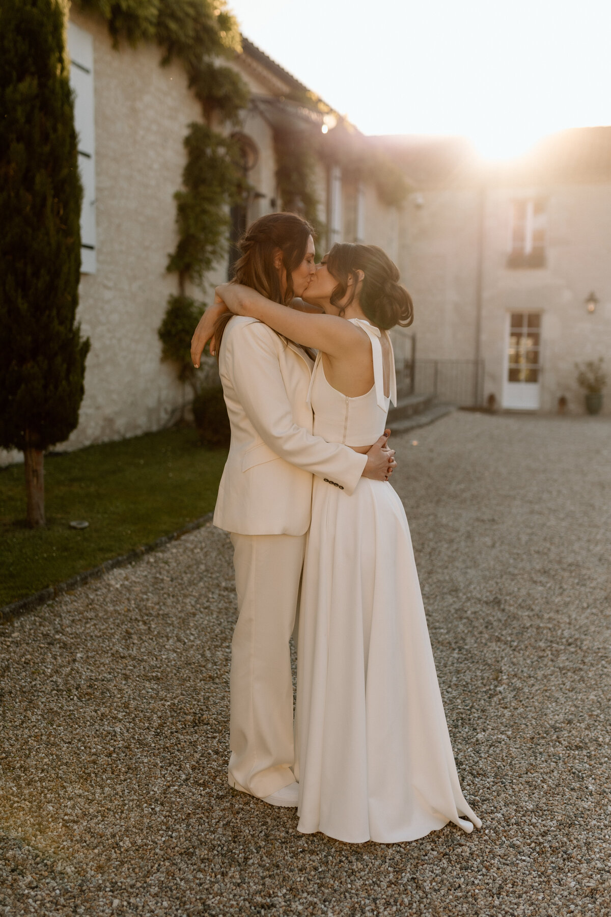 Kate&Kate_chateaudestpaul_francewedding_lauradeanphotography_dorsetweddingphotographer-81