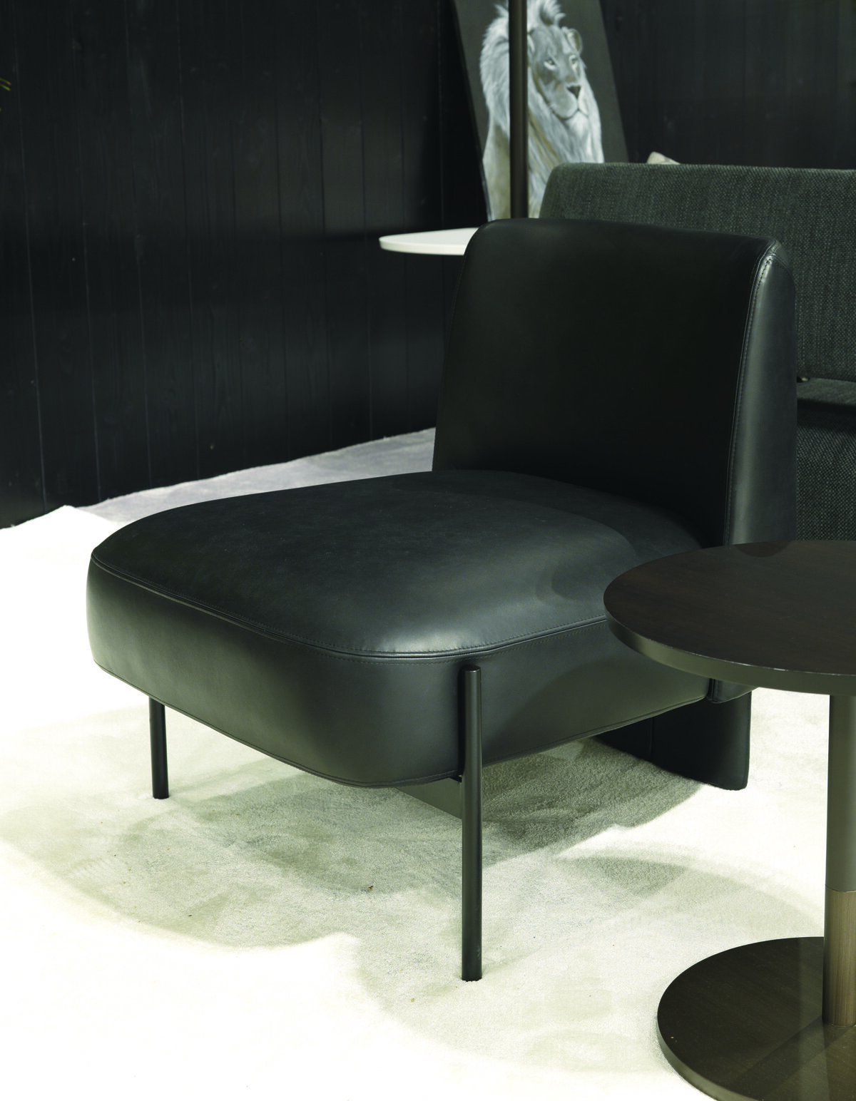 virgin_armchair_10_HR