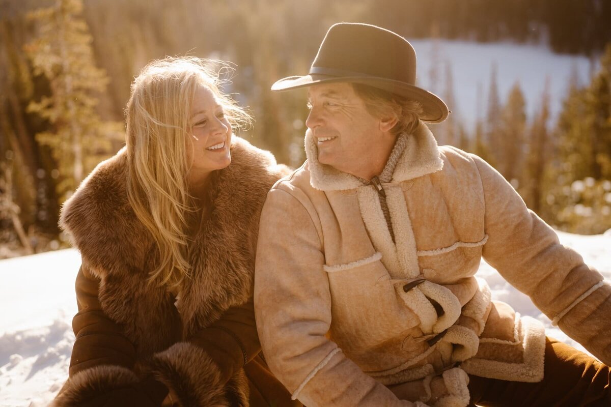 Couples anniversary portraits in Estes Park