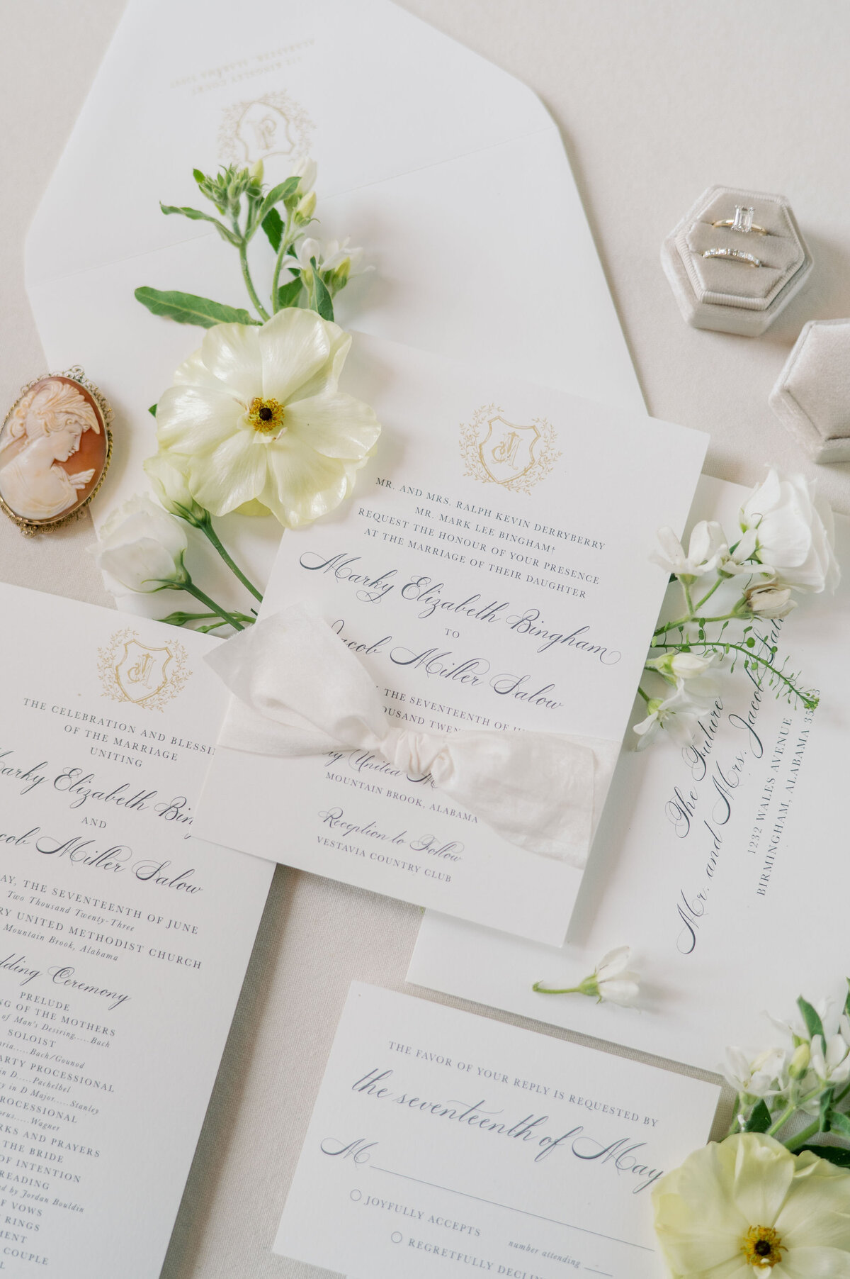 with_grace_and_gold_showit_theme_showit_themes_showit_template_showit_templates_showit_design_showit_designer_best104