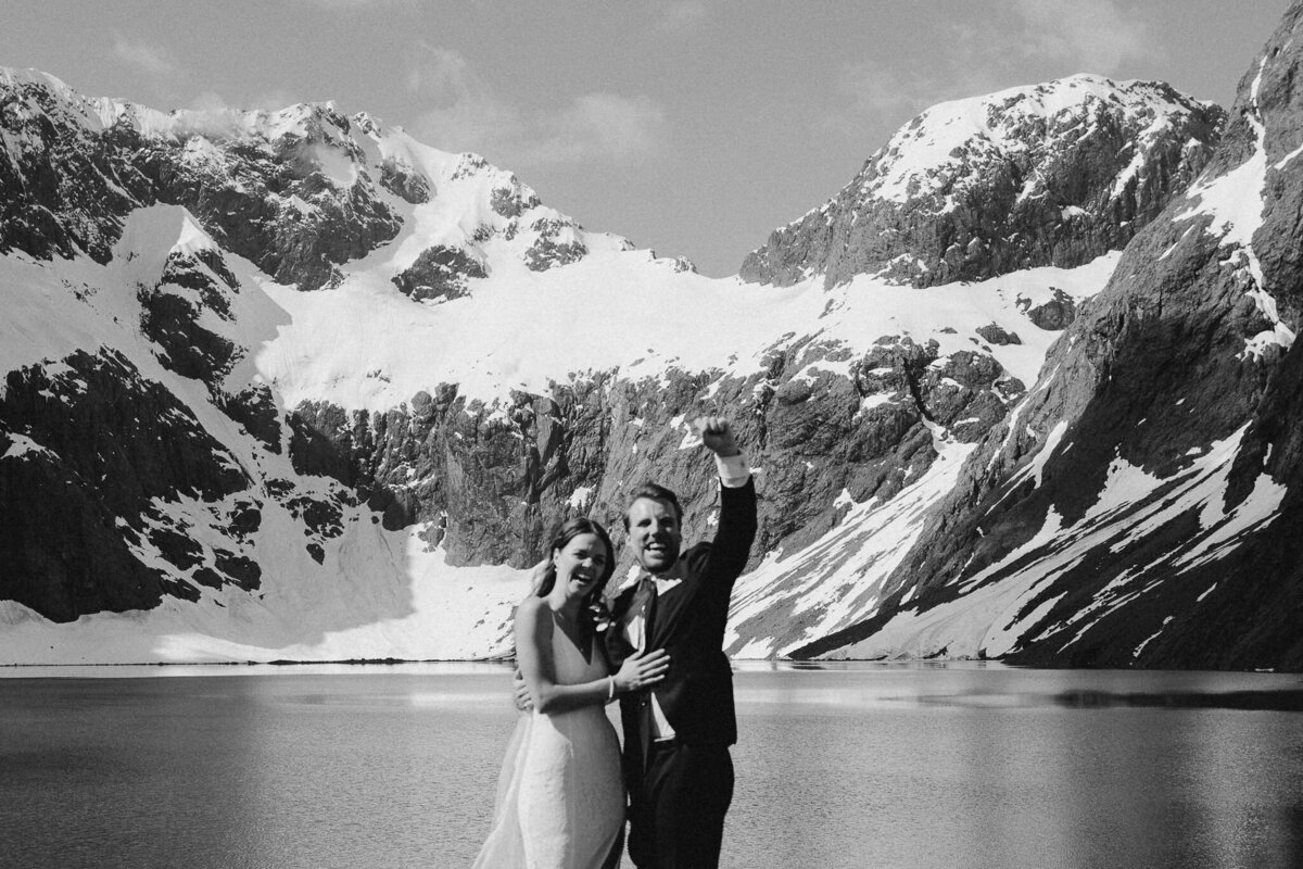 Victoria-Jossi-Lake-Erskine-Elopement-208