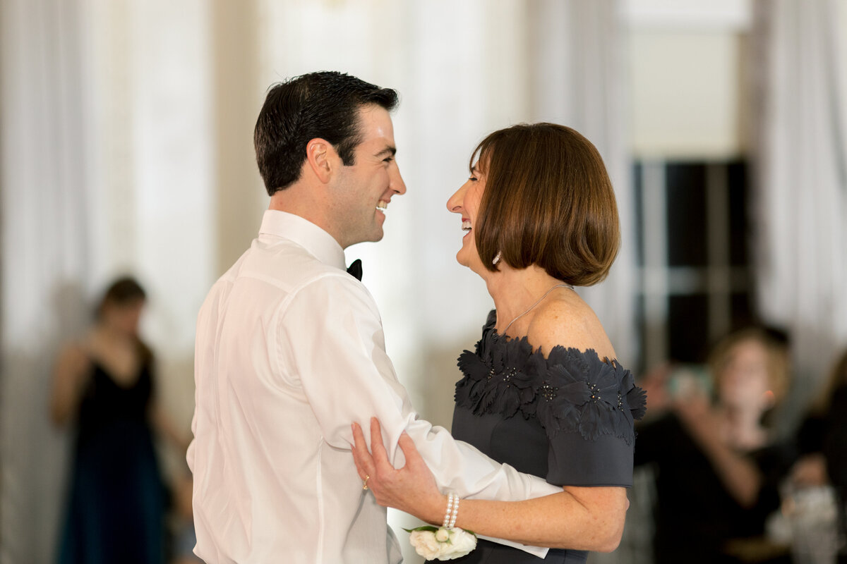 Ally-and-Nathan-Wedding-Preview-Emily-Nicole-Photo-128