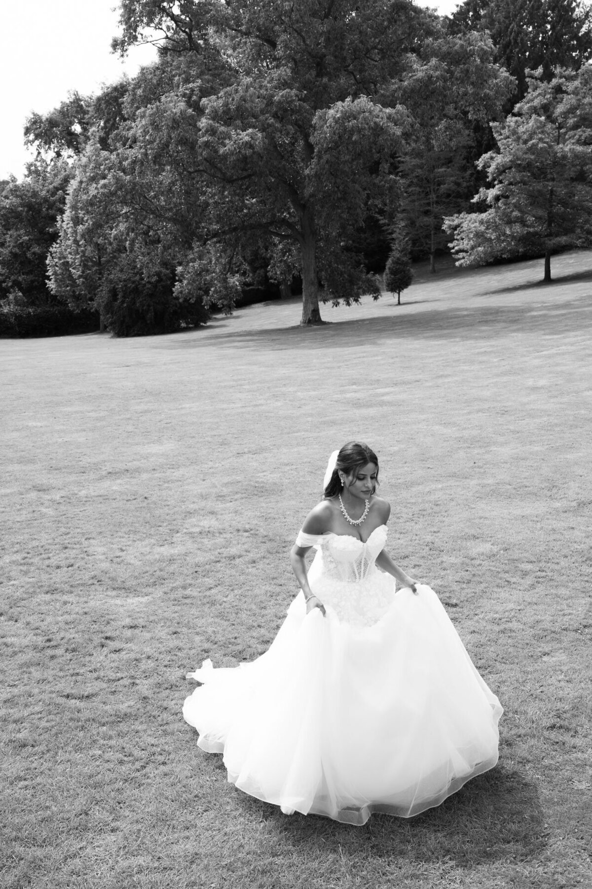 bridal_candid_portrait