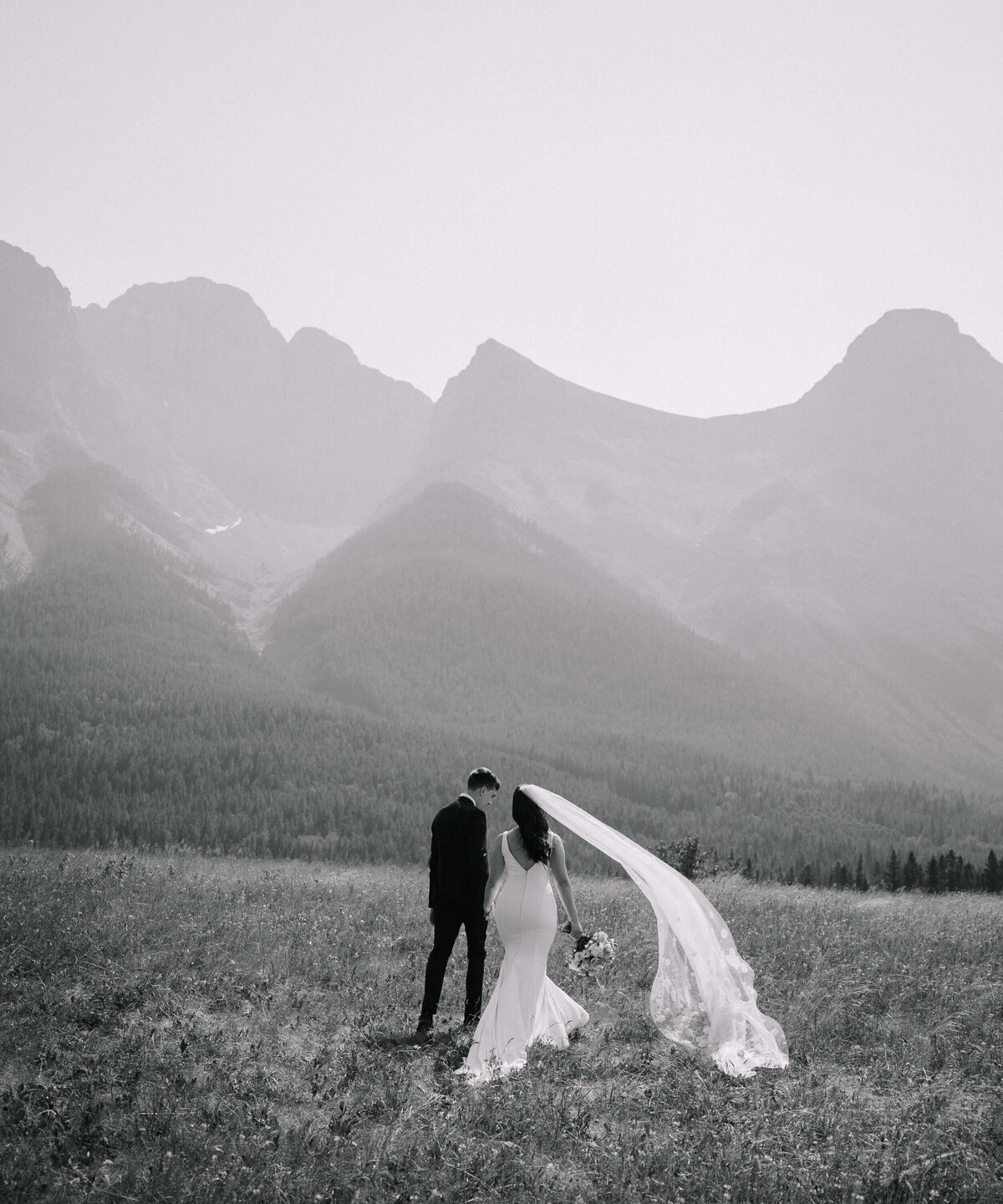 NikaHelgesonPhotography-PortfolioCanadaWeddingPhotographer (55)
