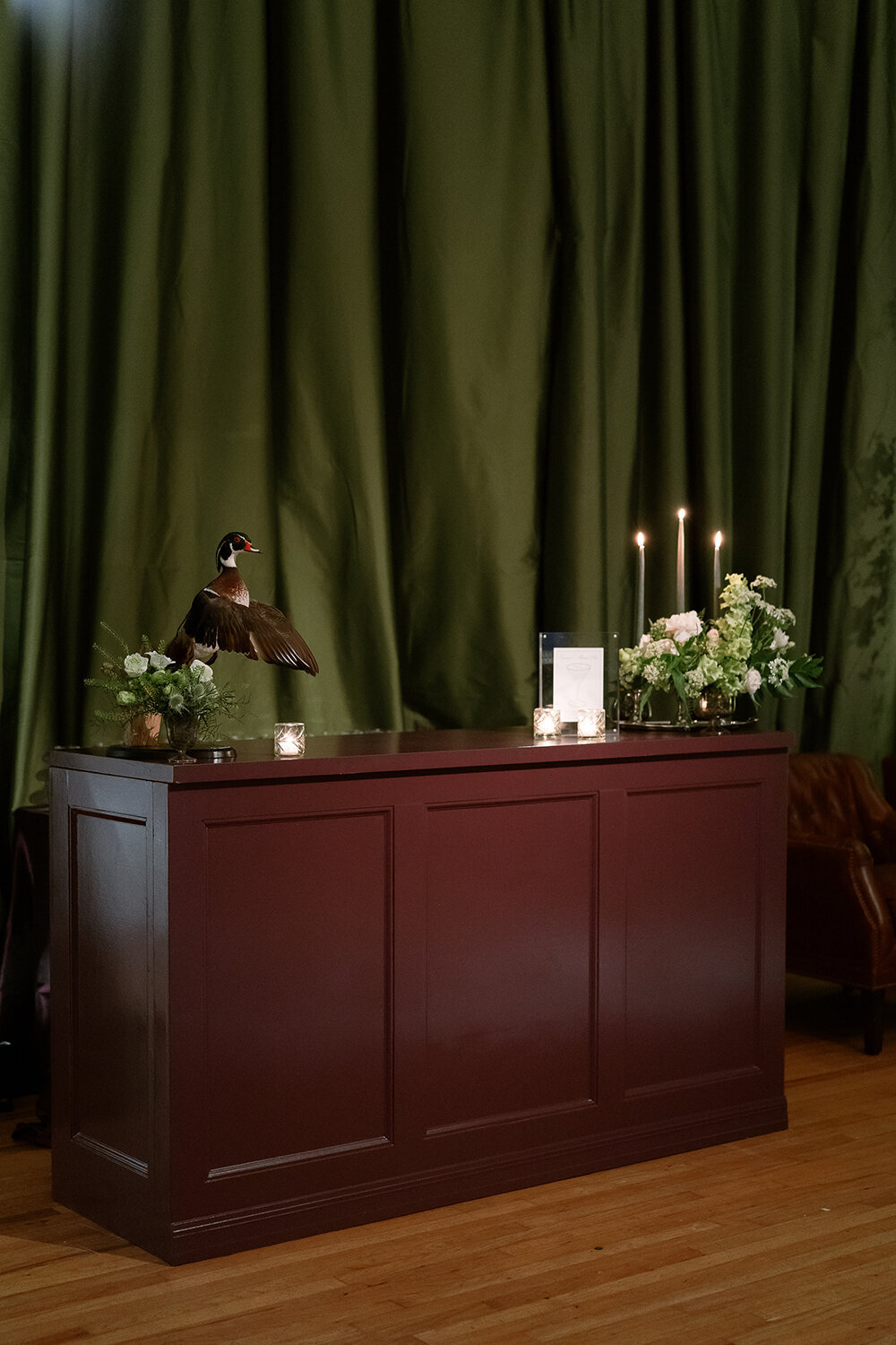 Classic Charleston Wedding with green draping at Hibernian Hall by Sarah Bradshaw 0255