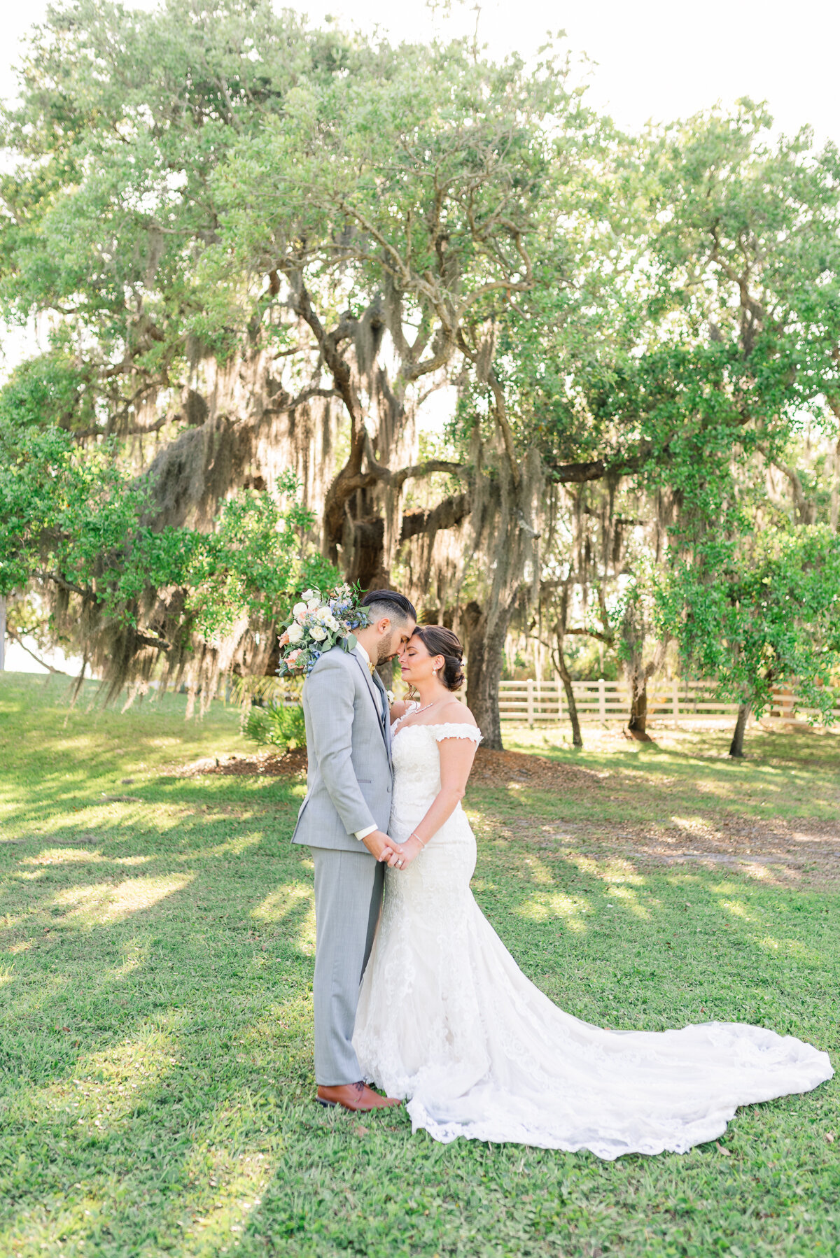 Mariah & Oron Up the Creek Farms Wedding | Lisa Marshall Photography