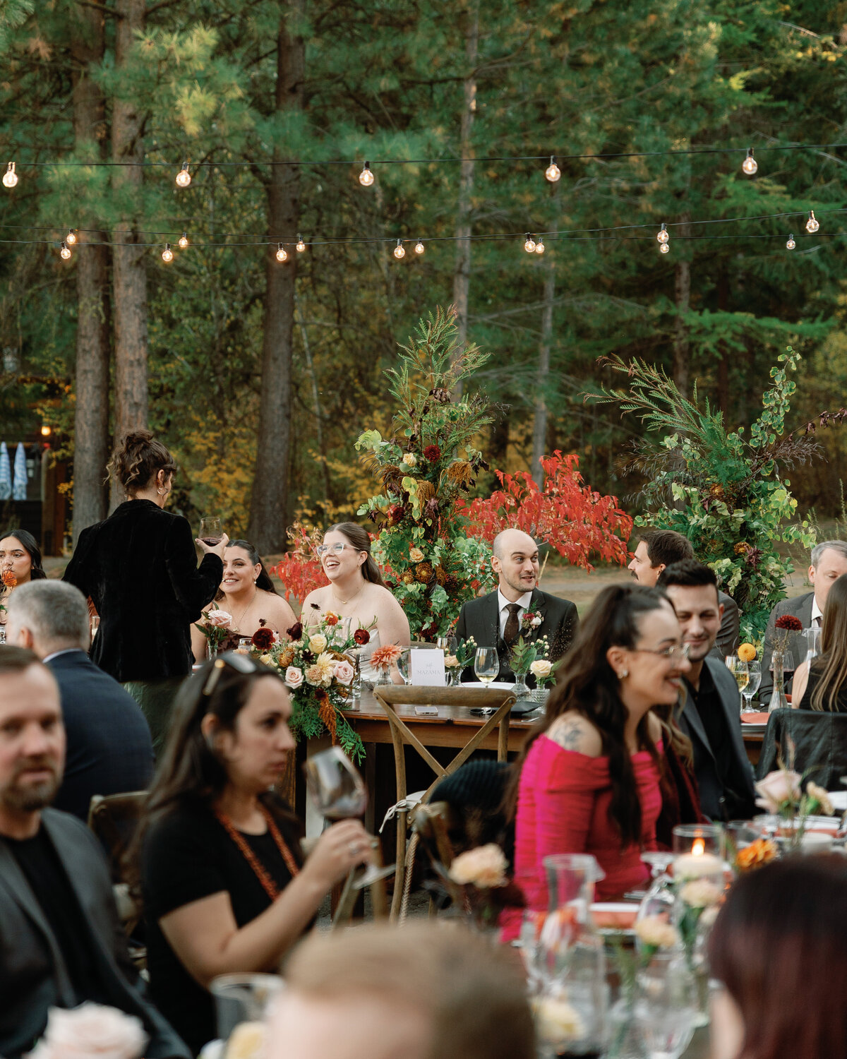 freestone_inn_mazama_washington_fall_wedding_photographer_11