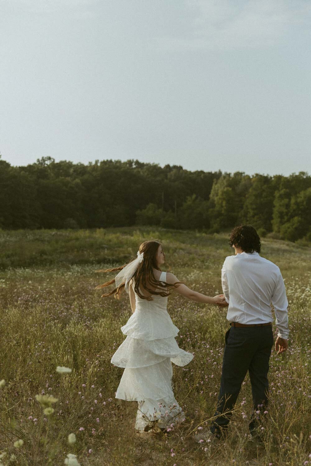 Grand-Rapids-Elopement-Flower-387_2