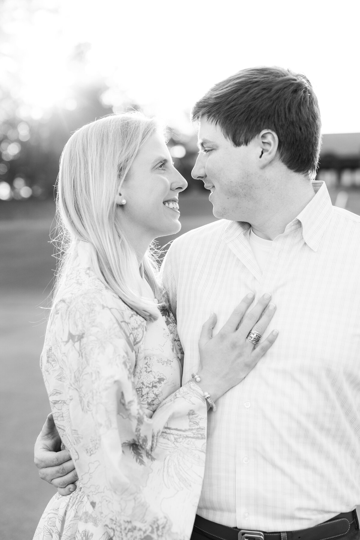 TheReserveatLakeKeoweegagementSession-KendraMartinPhotography-06