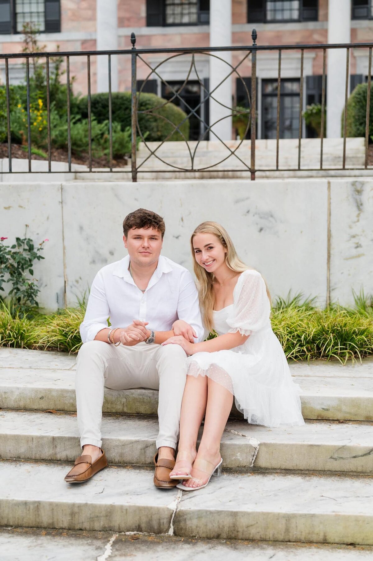 Elli-Row-Photography-Tate-House-Engagement_1399