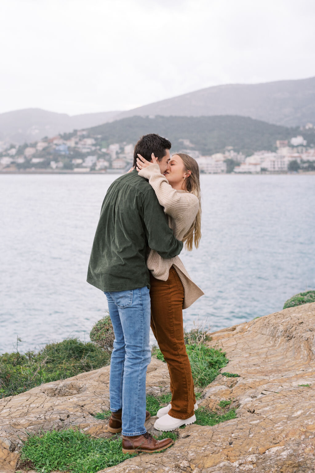 seaside proposal in greece-5