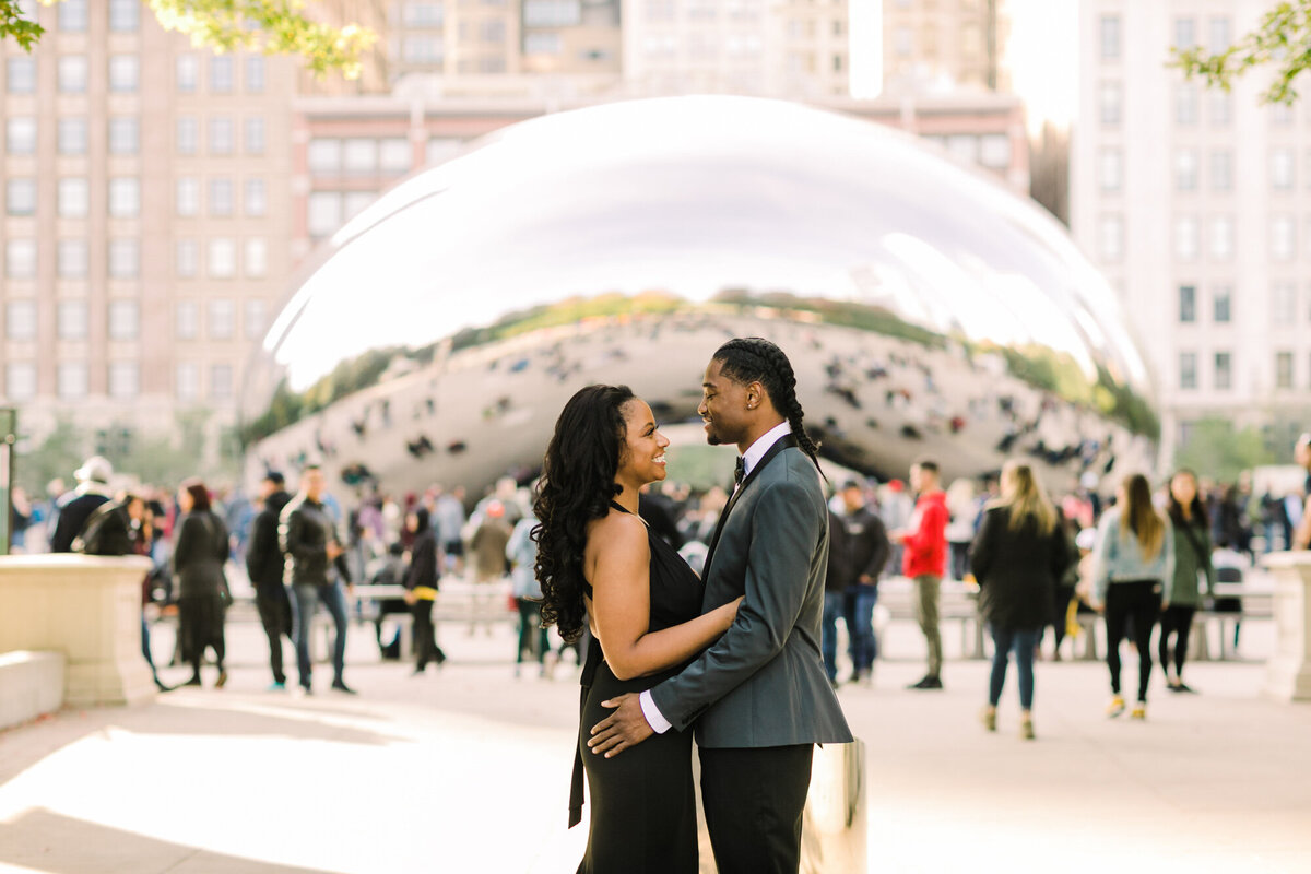 Elegant engagement photo in Chicago's Millennium Park