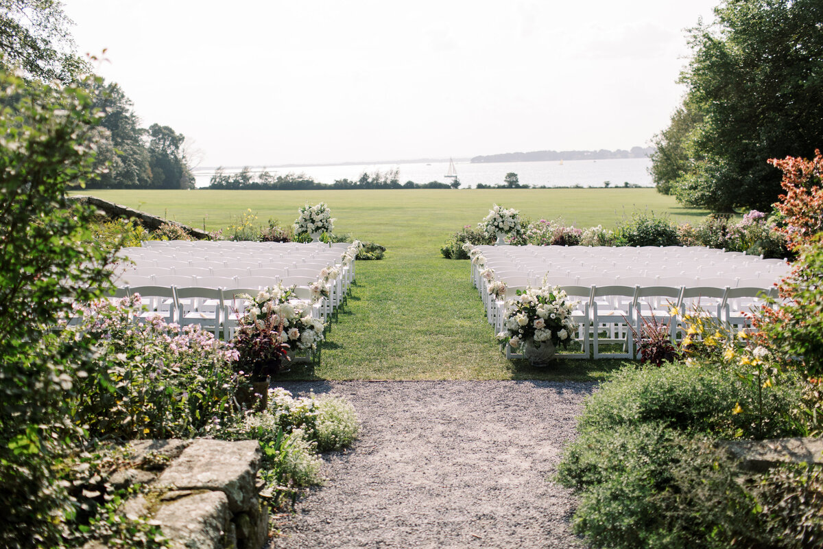 Blithewold Mansion Romantic and Timeless Summer Wedding