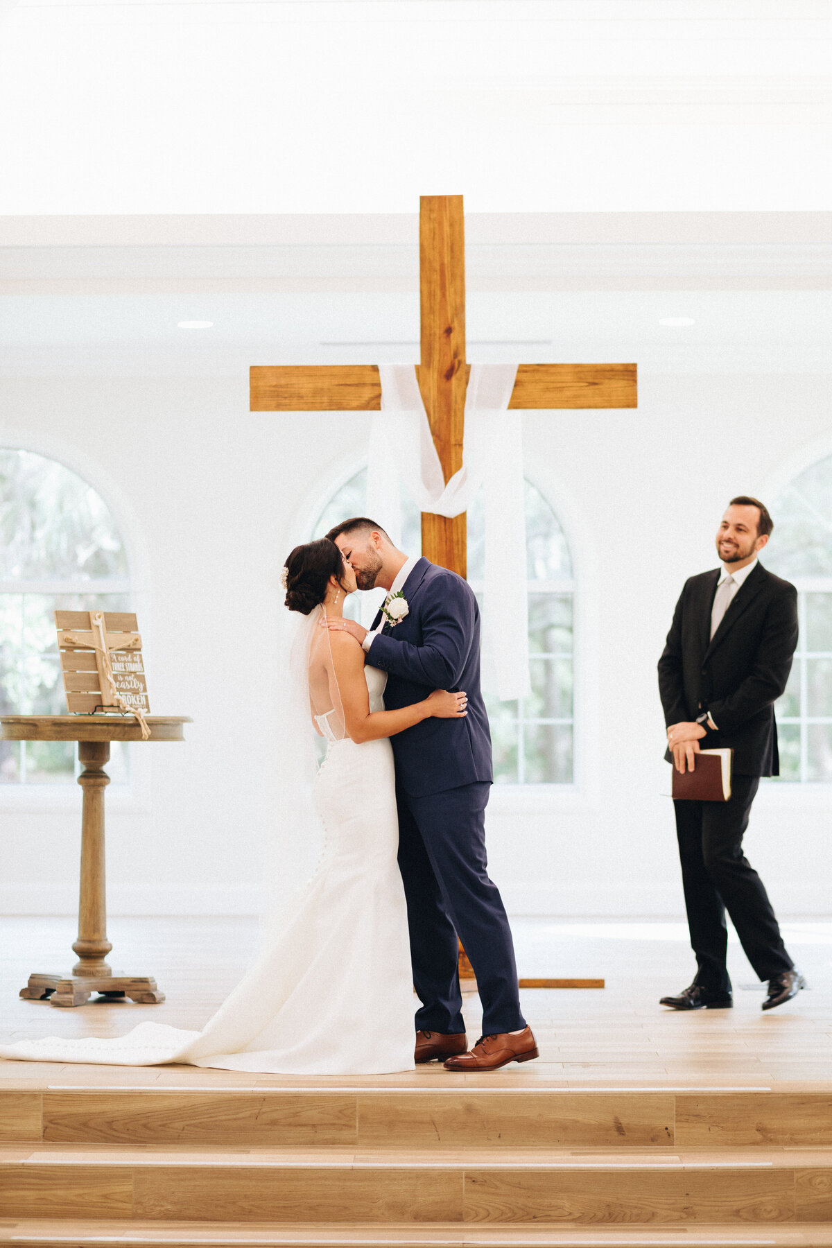 miranda-rose-photo-harborside-chapel-elope-tampa-chantilly-chic-7