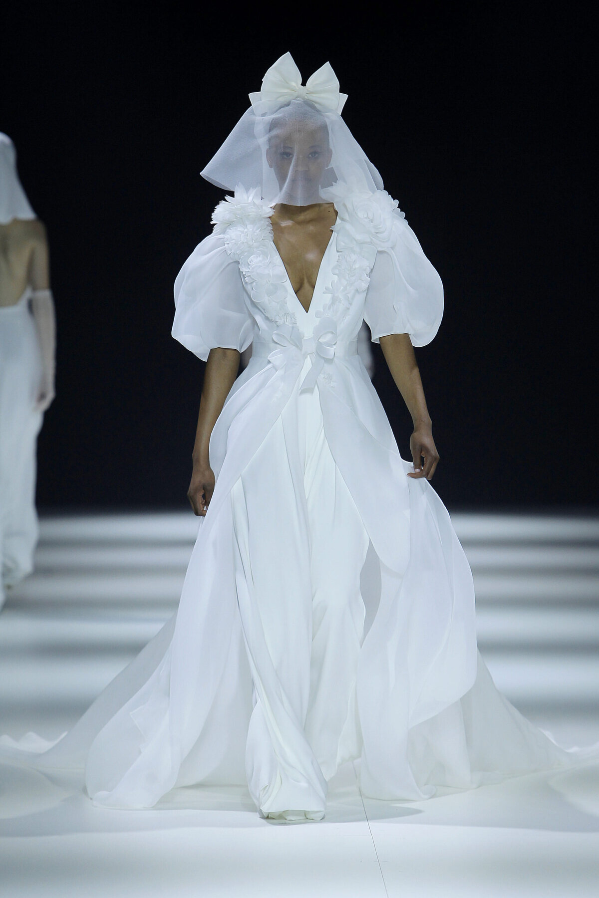 Viktor & Rolf Mariage Barcelona Bridal Fashion Week runway 2022