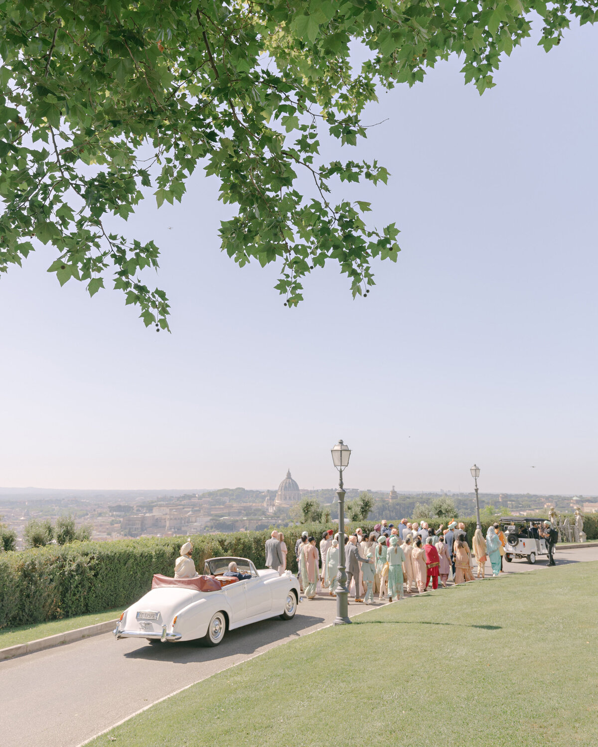 017-RianaRaj_RomeWedding