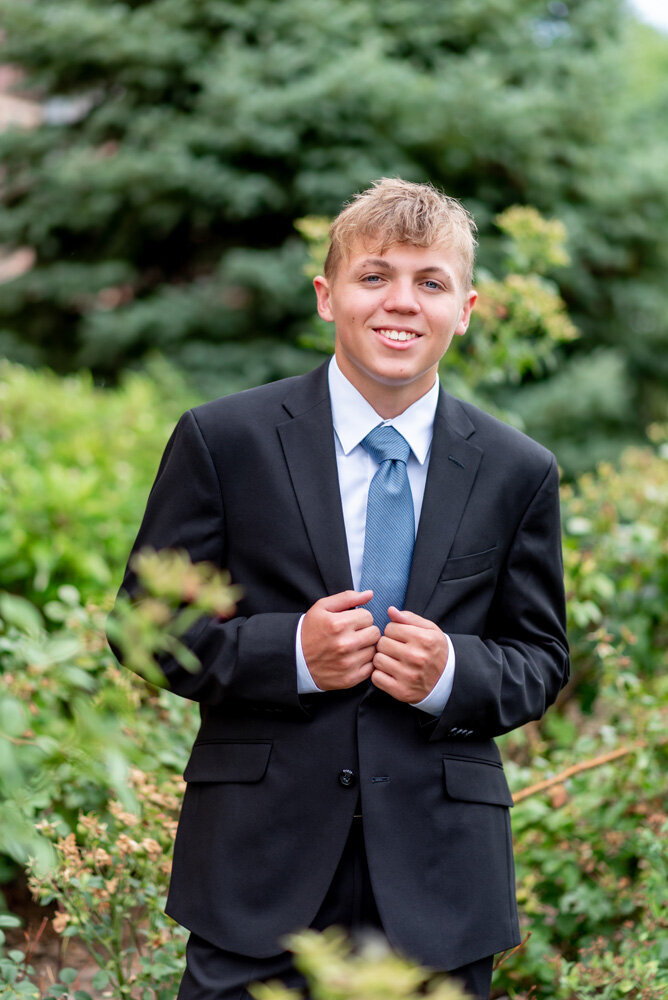 high-school-senior-boy-suit-and-tie-littleton