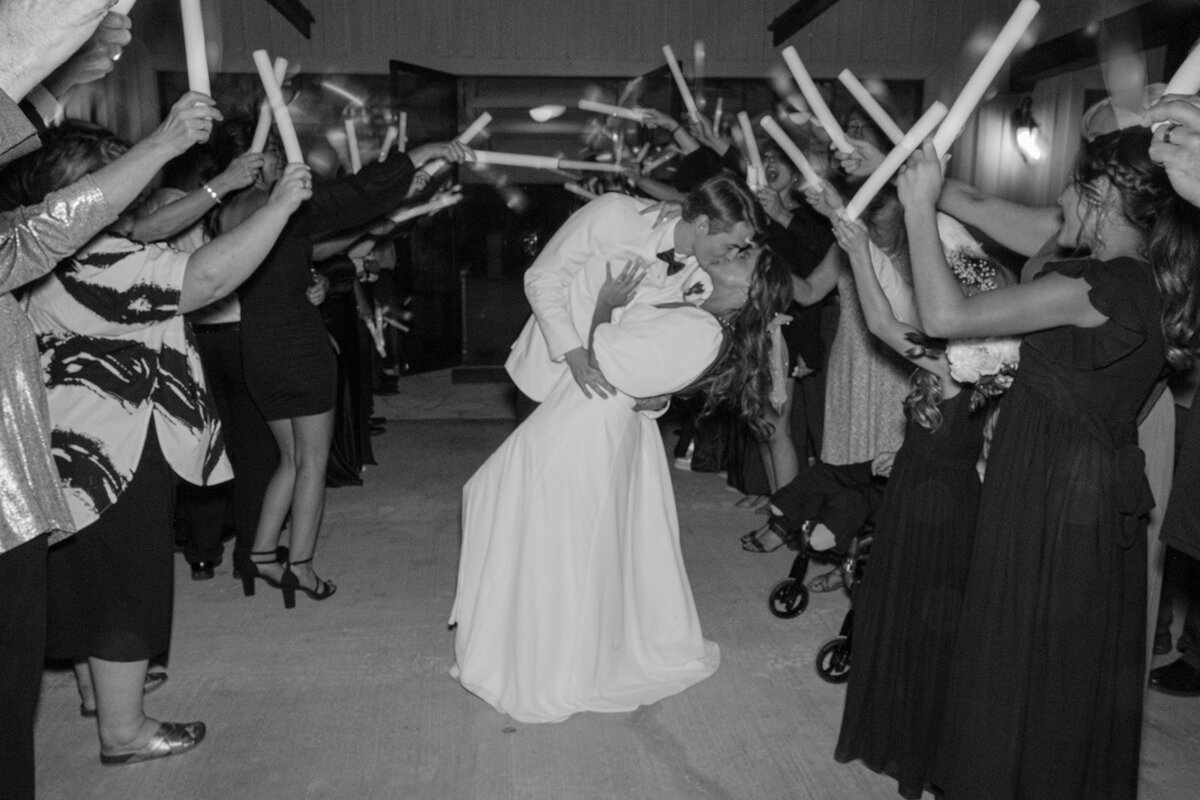 Luxury-Wedding-Austin-Texas-Photographer-Erin-Marcin-Photography1021