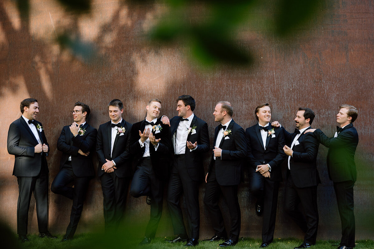 alexa + alex - nasher sculpture center - first look + wedding party - jaycee quinn photography-263