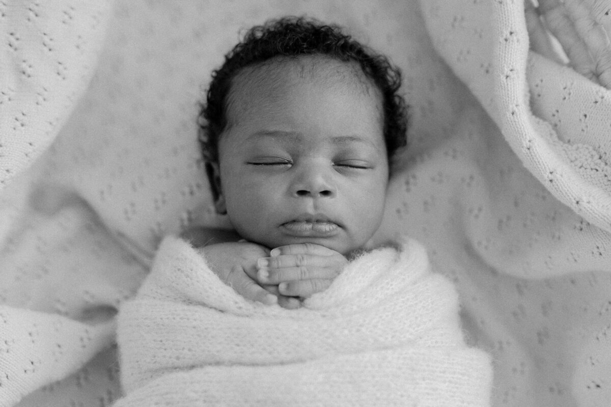 Seattle-newborn-photographer-30