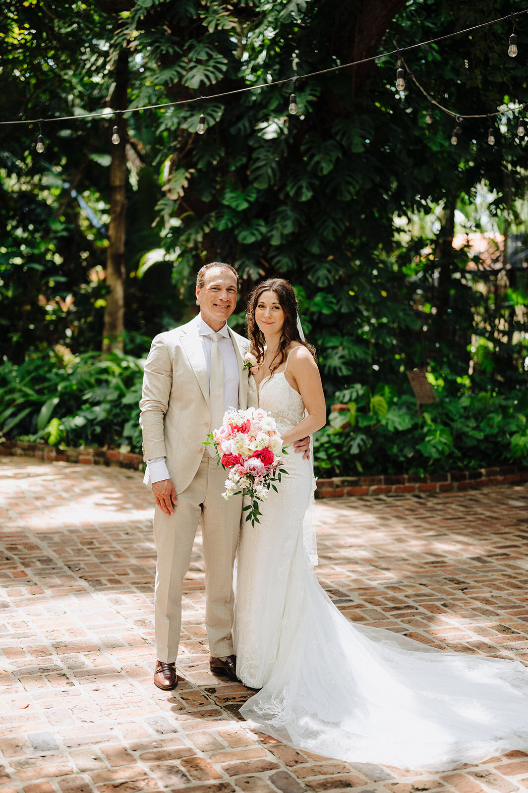 a-mcneile-photo-sunken-gardens-elope-in-st-pete-chantilly-chic-celebrations-1