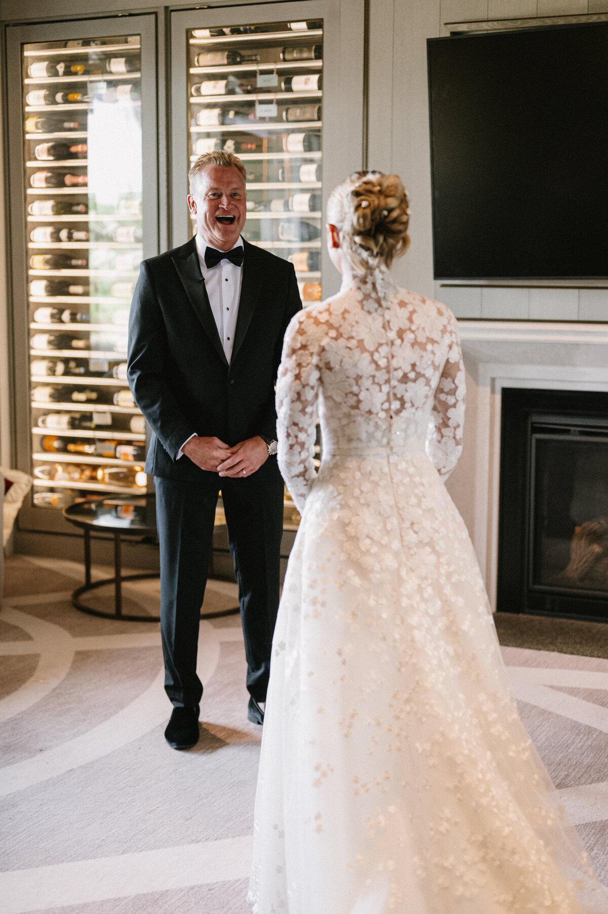Calluna-Events-Aspen-Wedding-Dad-Daughter-First-Look