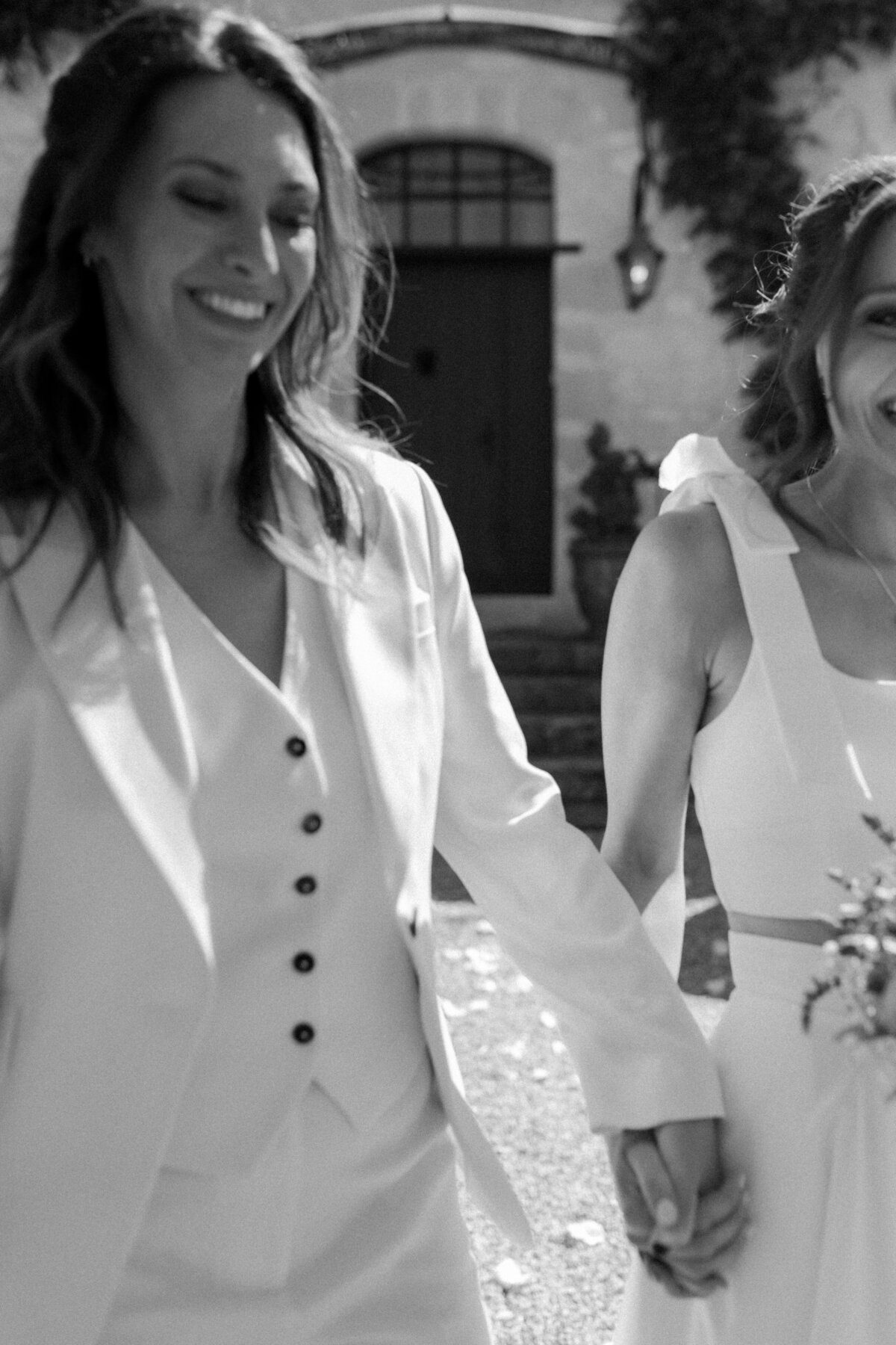 Kate&Kate_chateaudestpaul_francewedding_lauradeanphotography_dorsetweddingphotographer-37