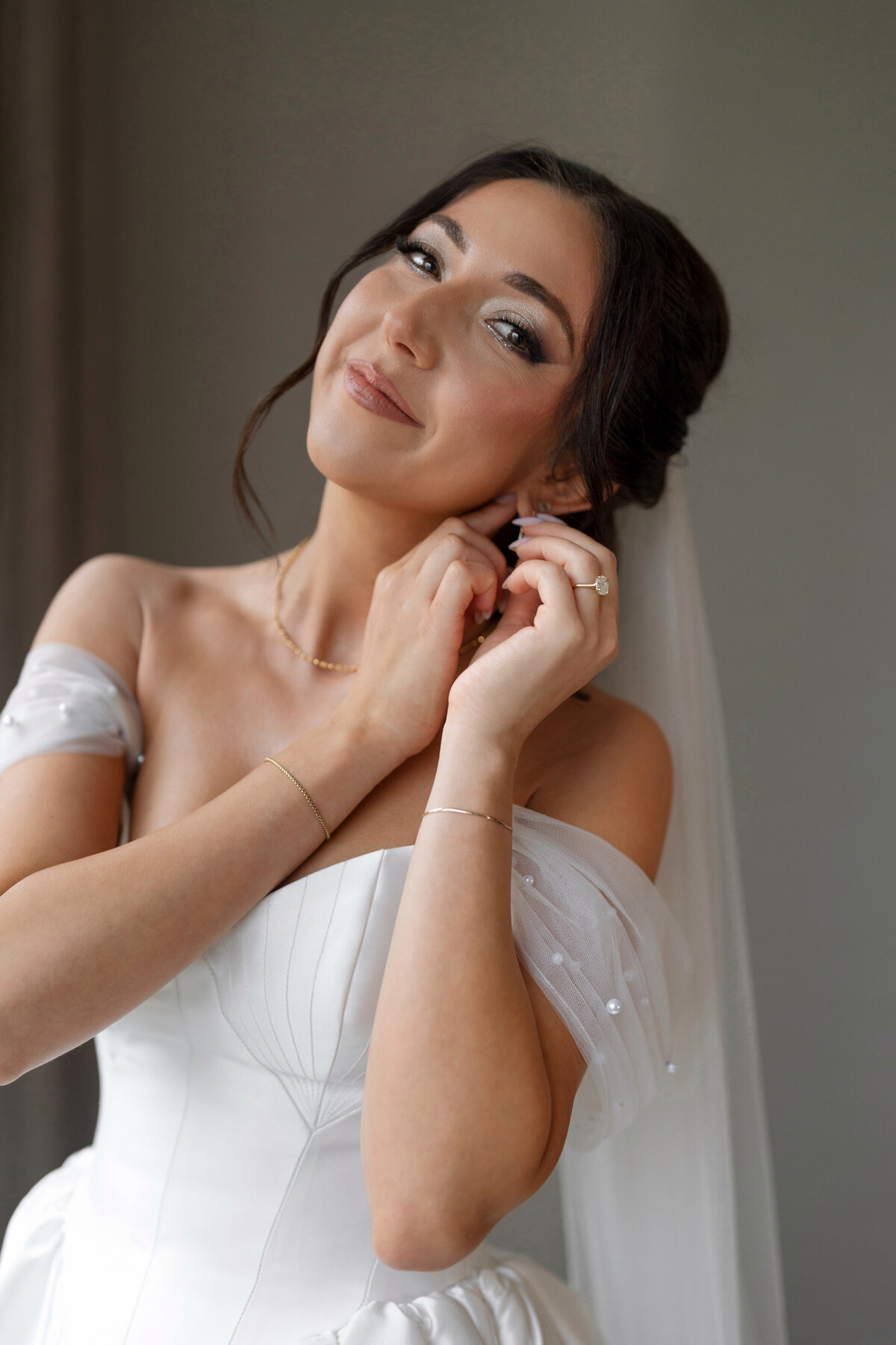Aspen-Avenue-Berlez-Chicago-Wedding-Photographer-Great-Events-Epic-Events-Rockwell-on-the-River-Entertaining-Company-Jewish-Wedding-Editorial-31