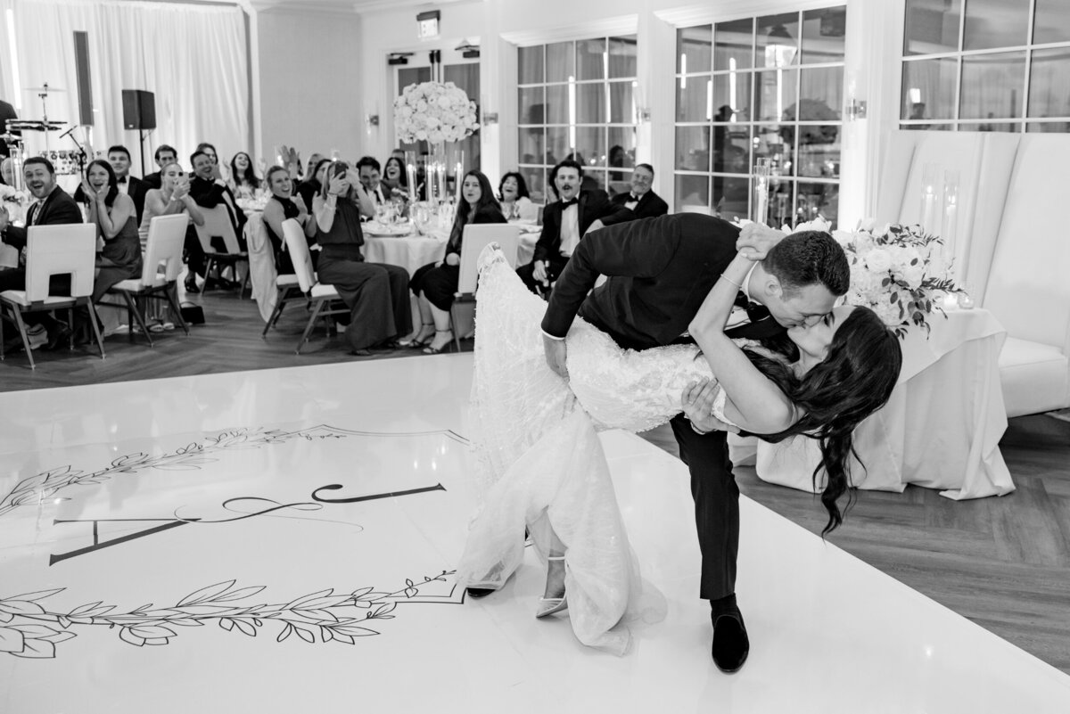 JenniferAndrewWedding_SneakPeeks-228