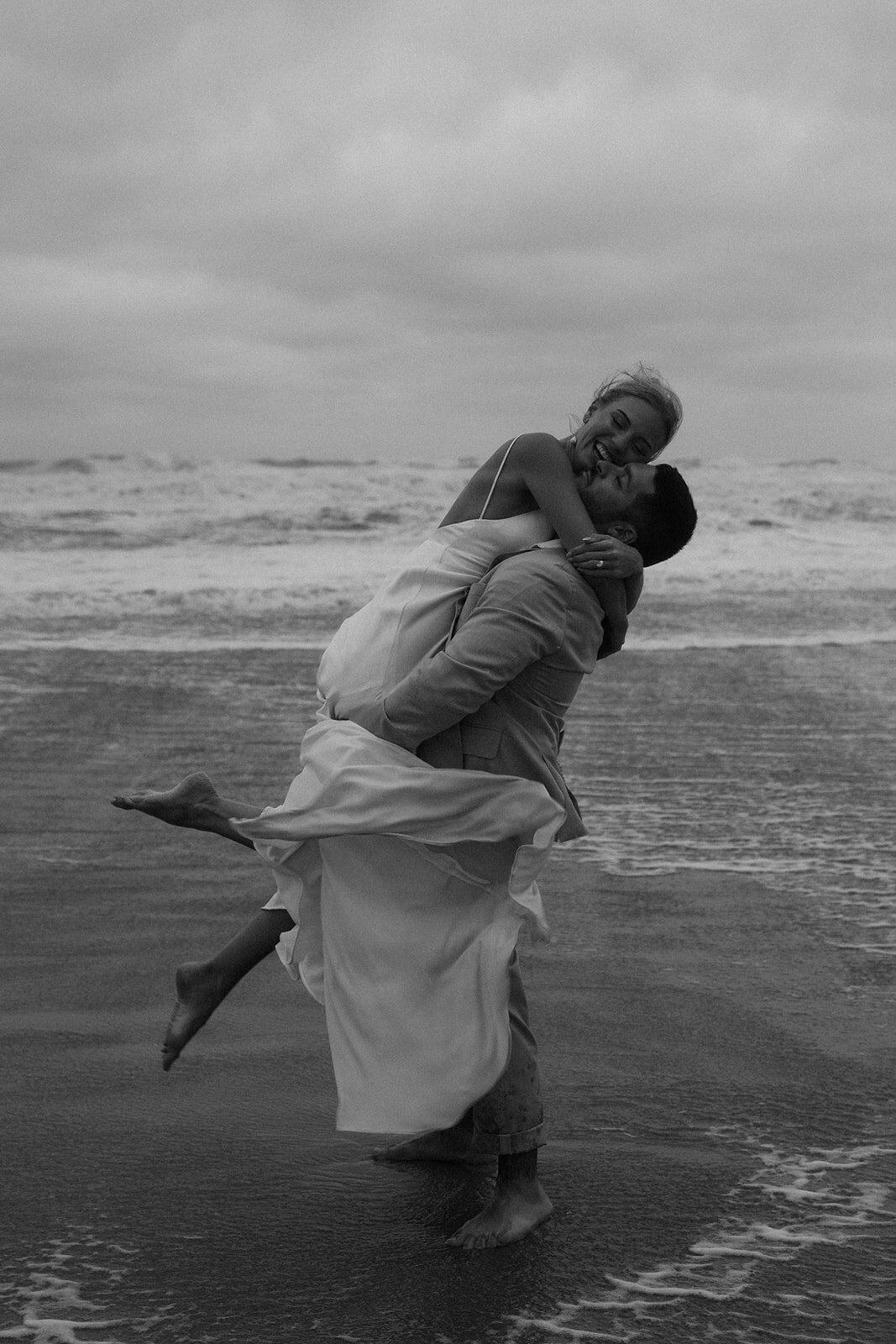 beach-wedding-intimate-north-carolina-windy-moody-hurricane-romantic-136