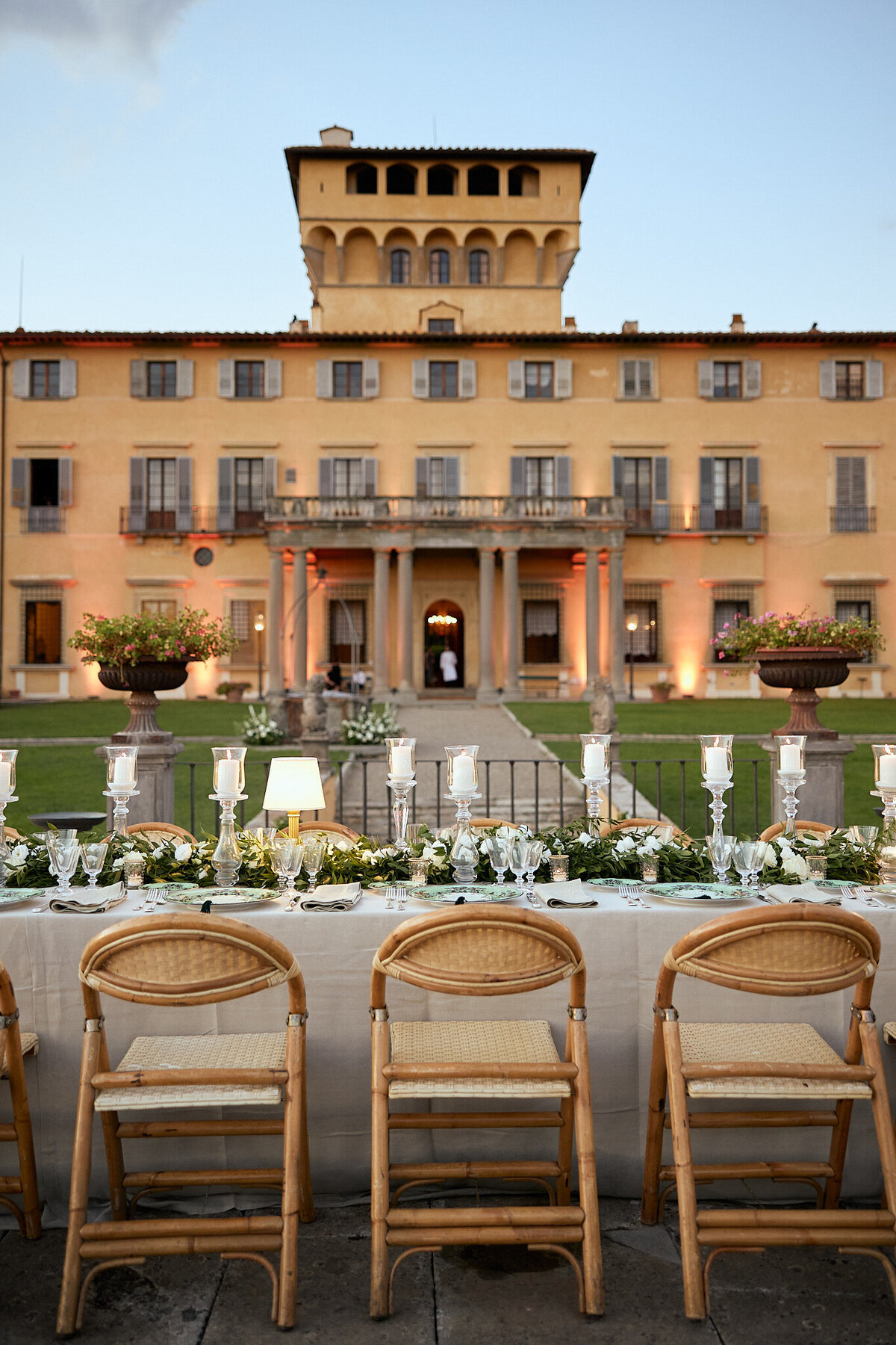 EDW-Destination wedding historic villa Italy