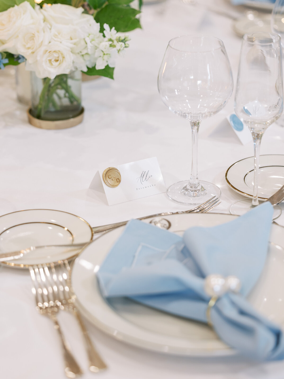 Anne-Troxel-Pittsburgh-Wedding-Photography-Pittsburgh-Field-Club-LGBTQ-Floral-timeless-photos-89