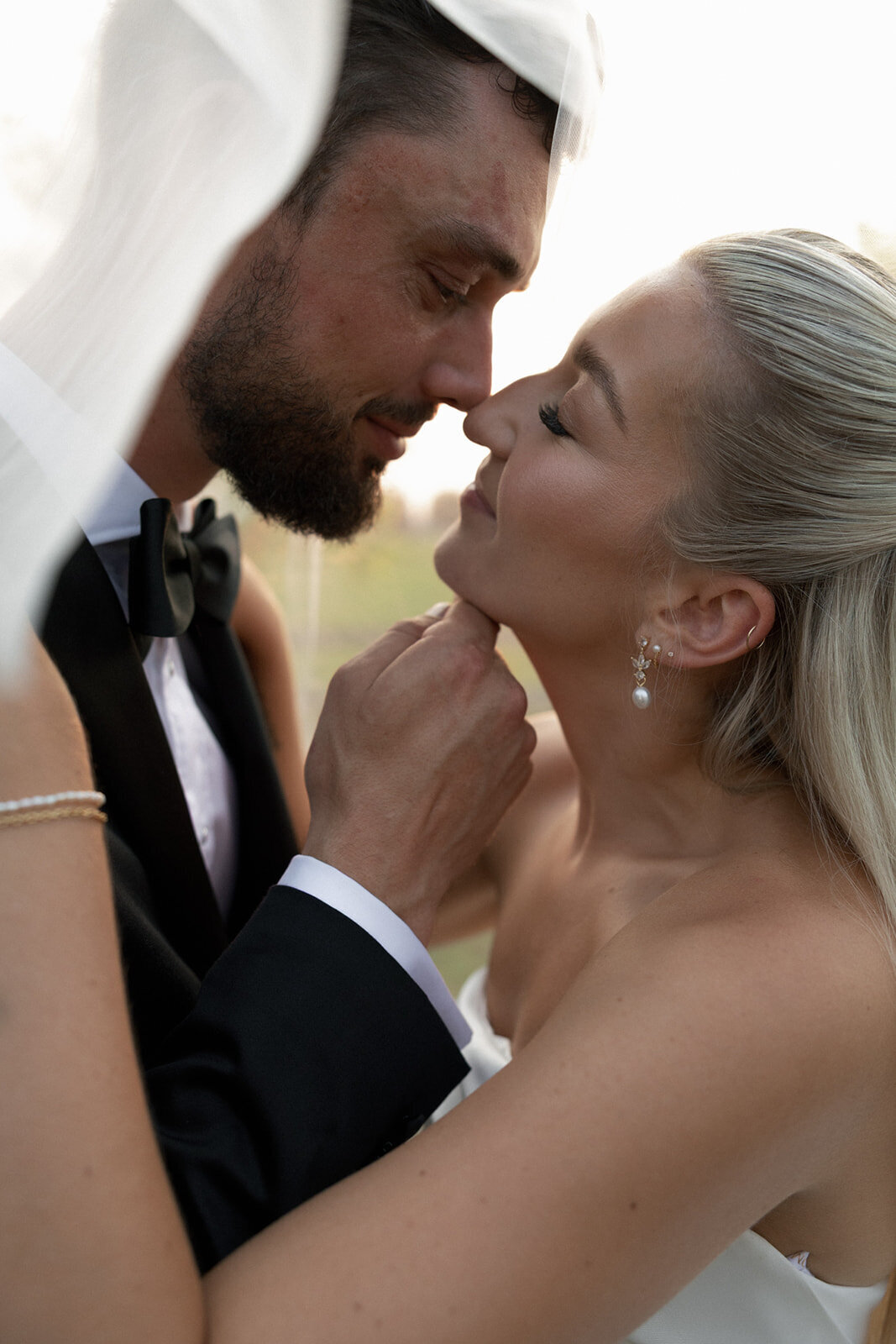 white-farm-wedding-43