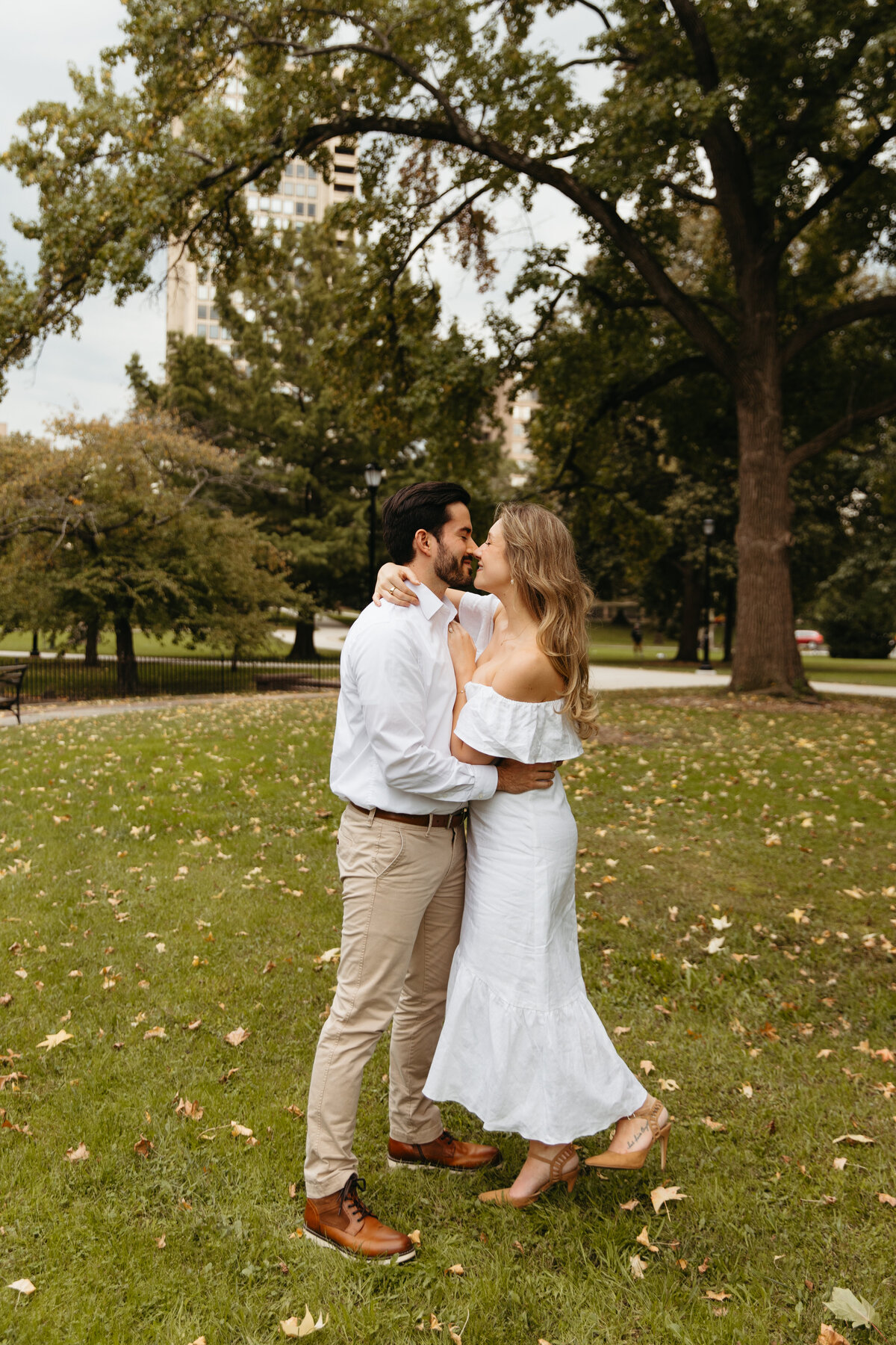 hartford-city-hall-engagement-session-51