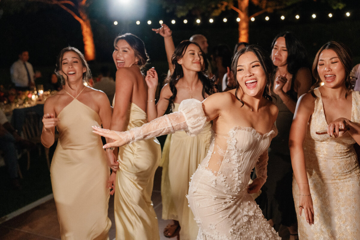 Olivia-Marshall-Bear-Flag-Farm-Wedding-38