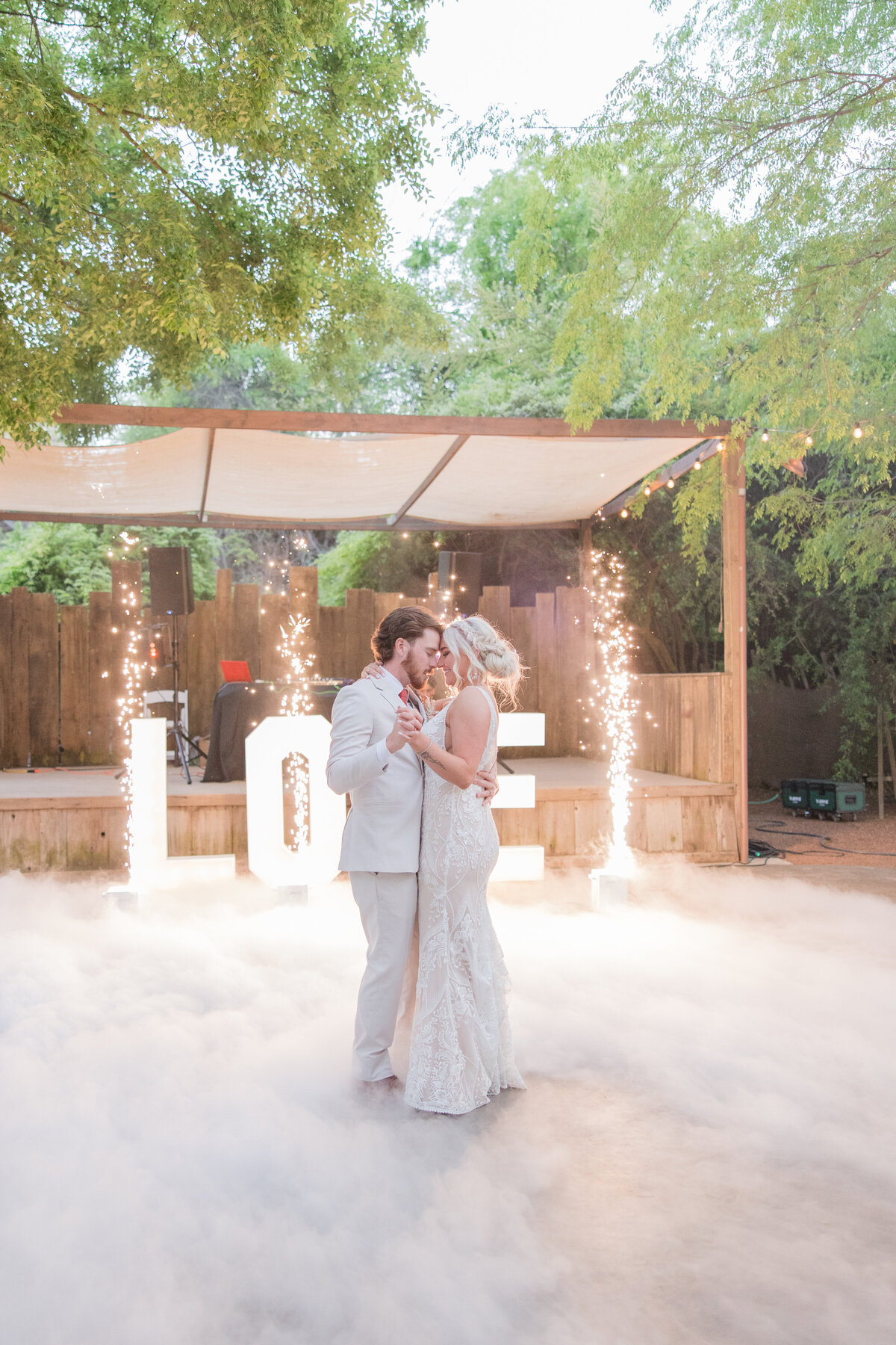 HOBBS-GROVE-WEDDING-KIMBERLEE-DEREK-2023-471