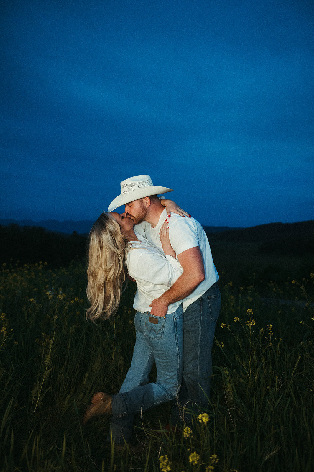 presley-gray-nighttime-western-montana-engagement9906
