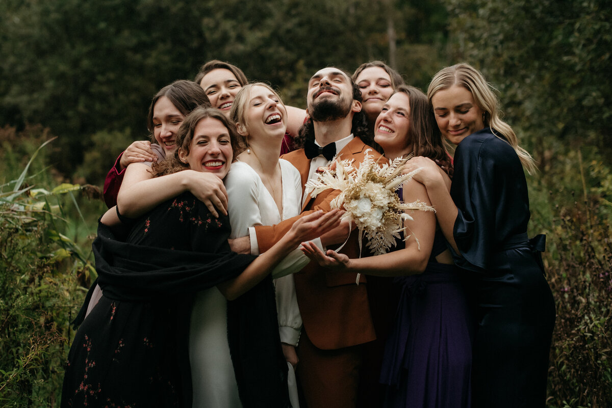 domaine-jolivent-fall-wedding-moody-photographer-2