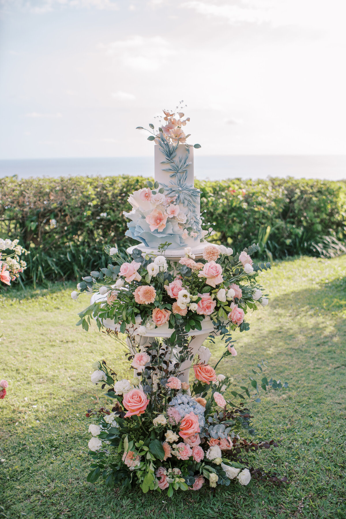 Bali_Venue_glasshouse_Tirtha_Uluwatu_Top_Top_Wedding_Fine_Art_Film_Photographer__Luxury_Wedding_Asian_Vicki_Grafton_Photography.JPG126